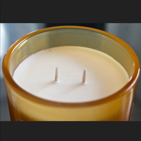 DW HOME CHAMOMILES & CITRUS THERAPEUTIC CANDLE NEW 15 oz - Picture 2 of 3